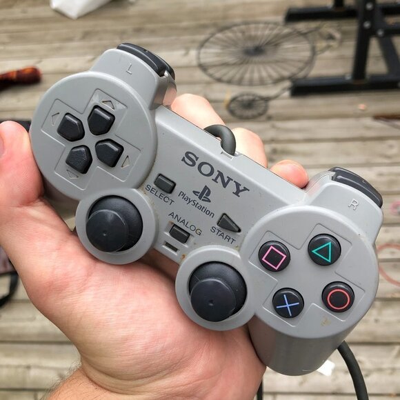 Sony Playstation 1 Controller Gray - Picture 1 of 2